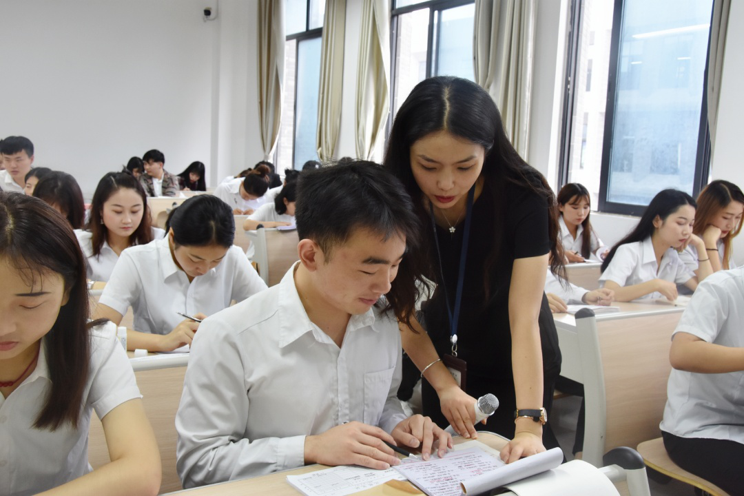 图片8.png
