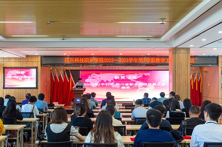 新闻网水印22211.jpg