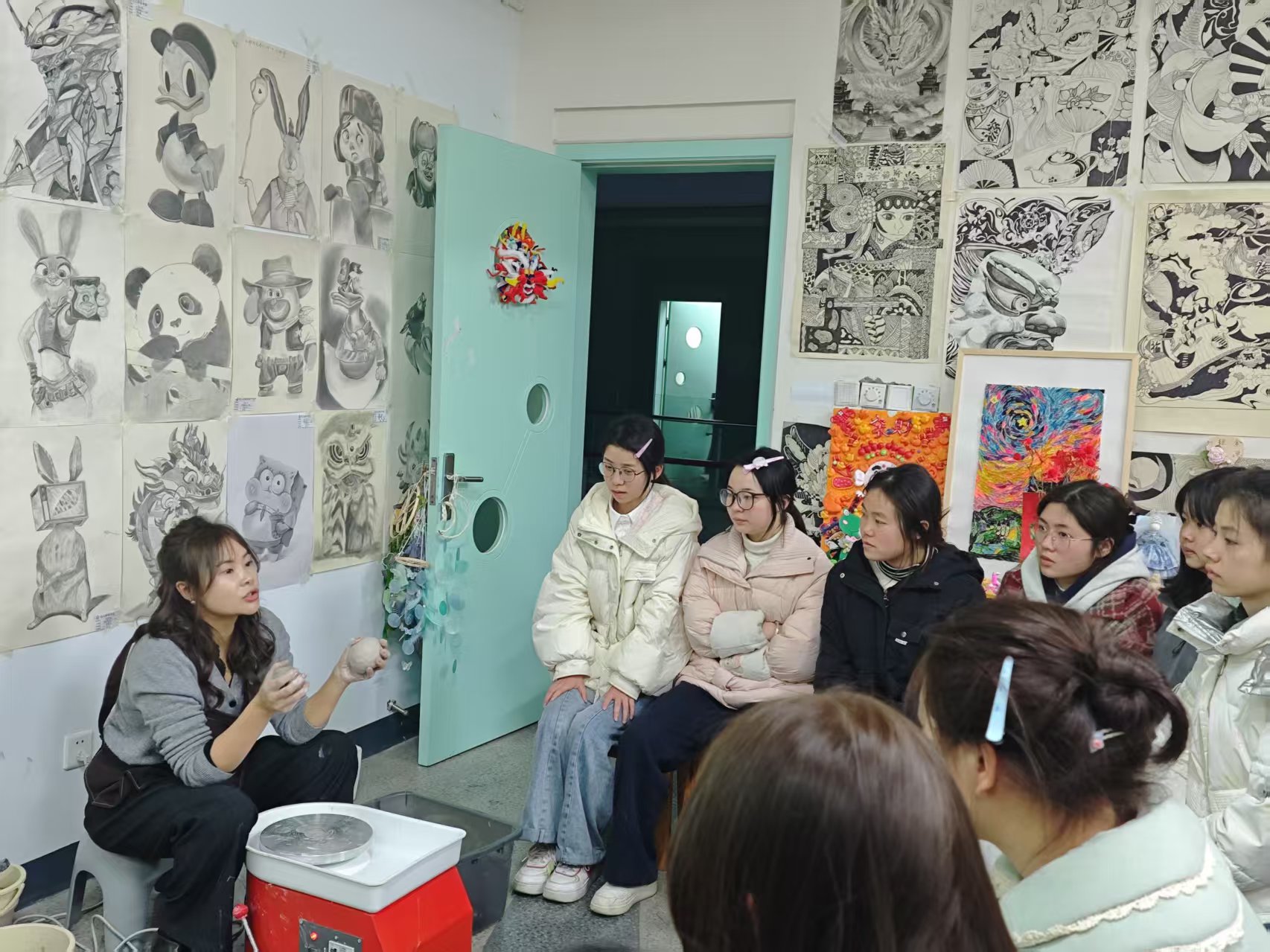 双创中心联合我院开展“岳峰非遗进校园”活动(图3)