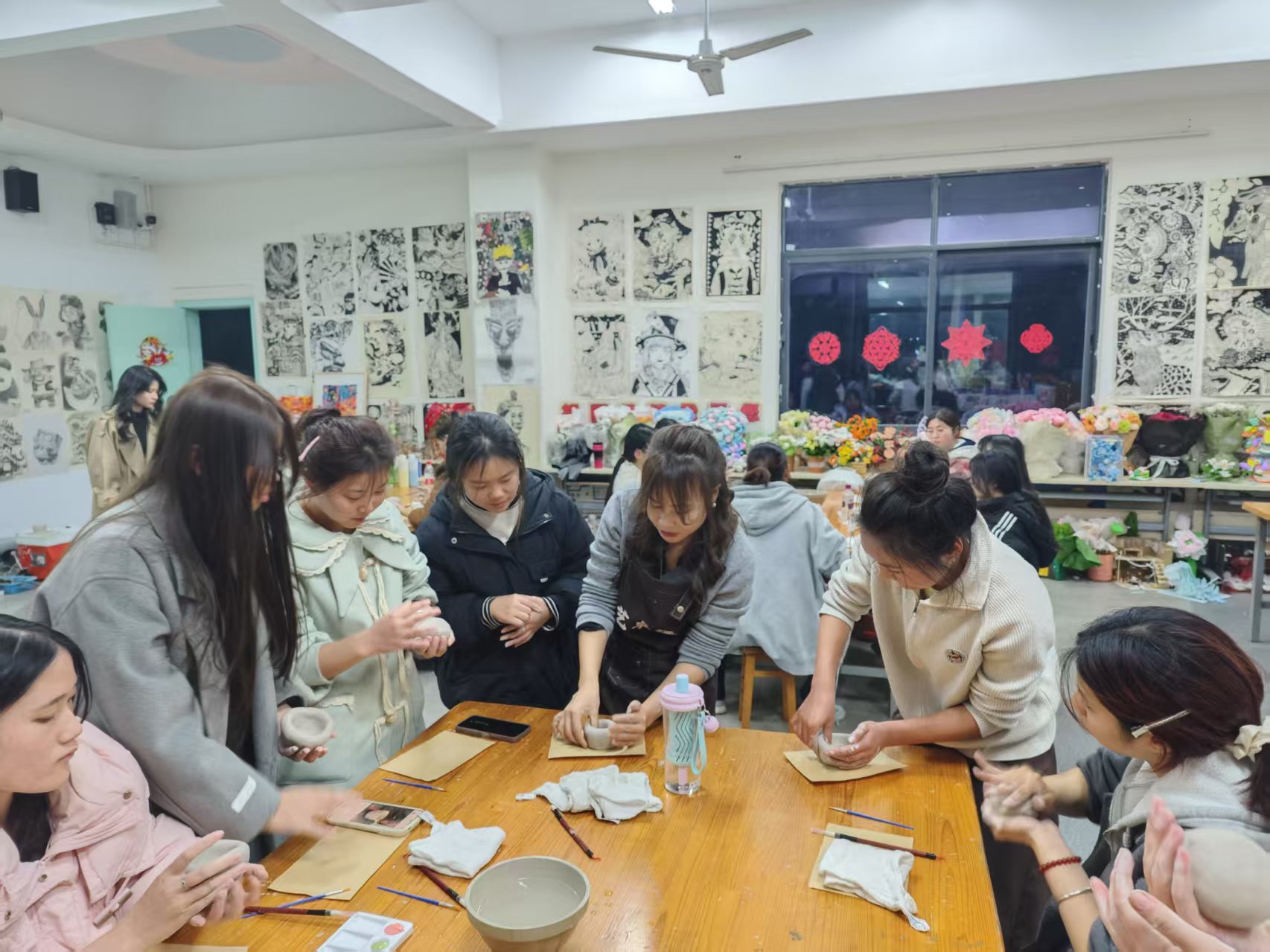 双创中心联合我院开展“岳峰非遗进校园”活动(图4)