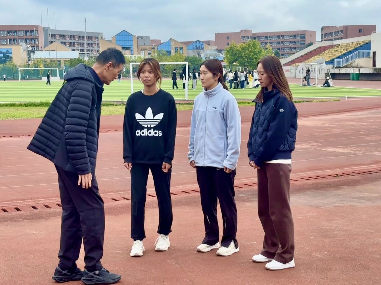 1761622551730679.jpg 1761622551730679.jpg