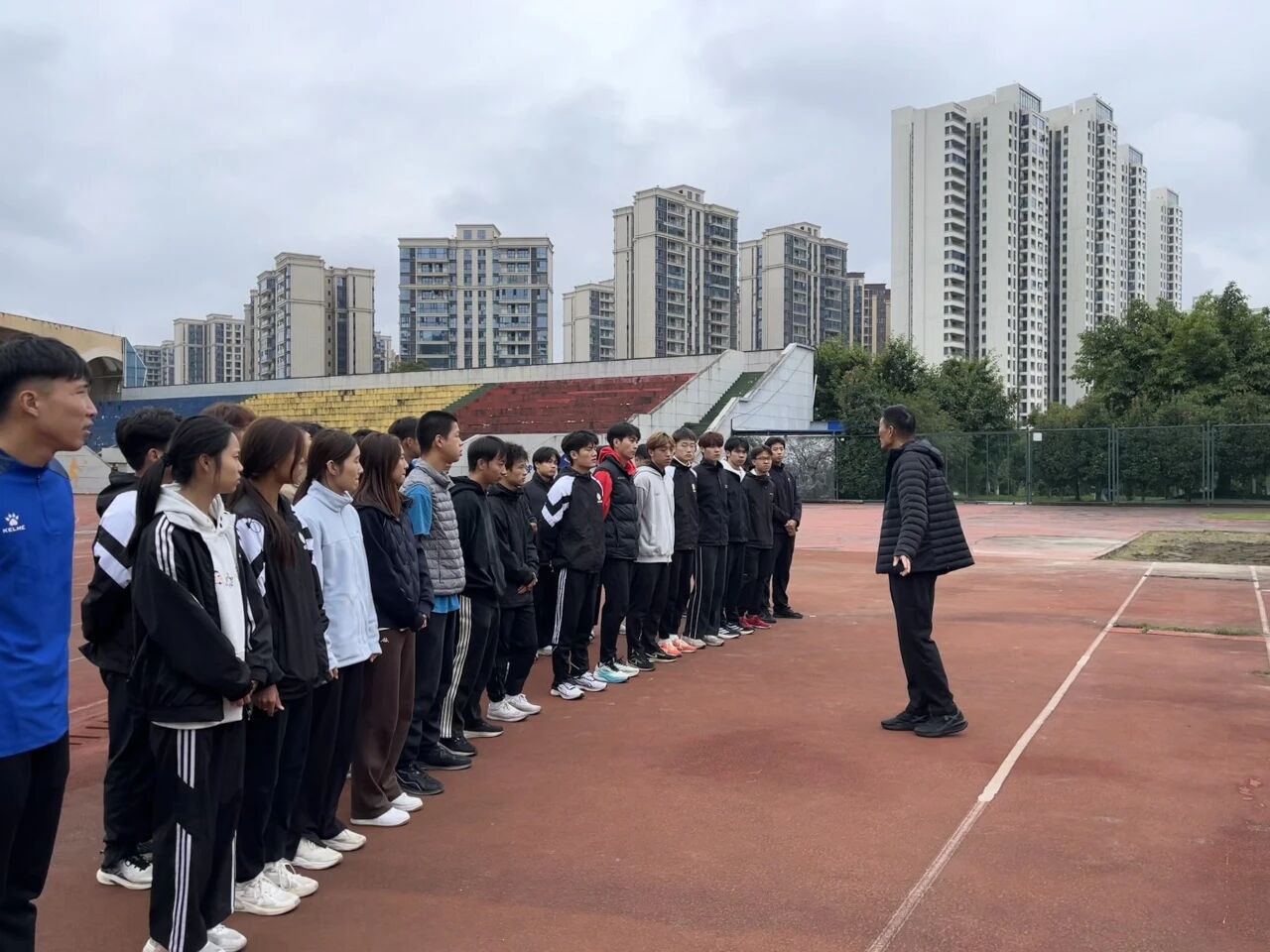 1761622183297865.jpg 1761622183297865.jpg